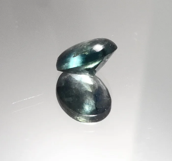 2.66ct BUFF TOP (CABOCHON TOP FACETED BOTTOM) BLUE SPARK SAPPHIRE