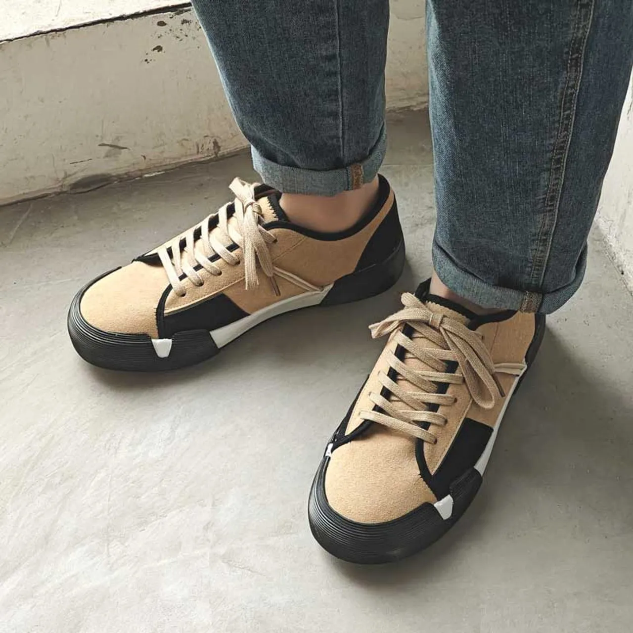 Black casual lace up shoe sneaker 2454