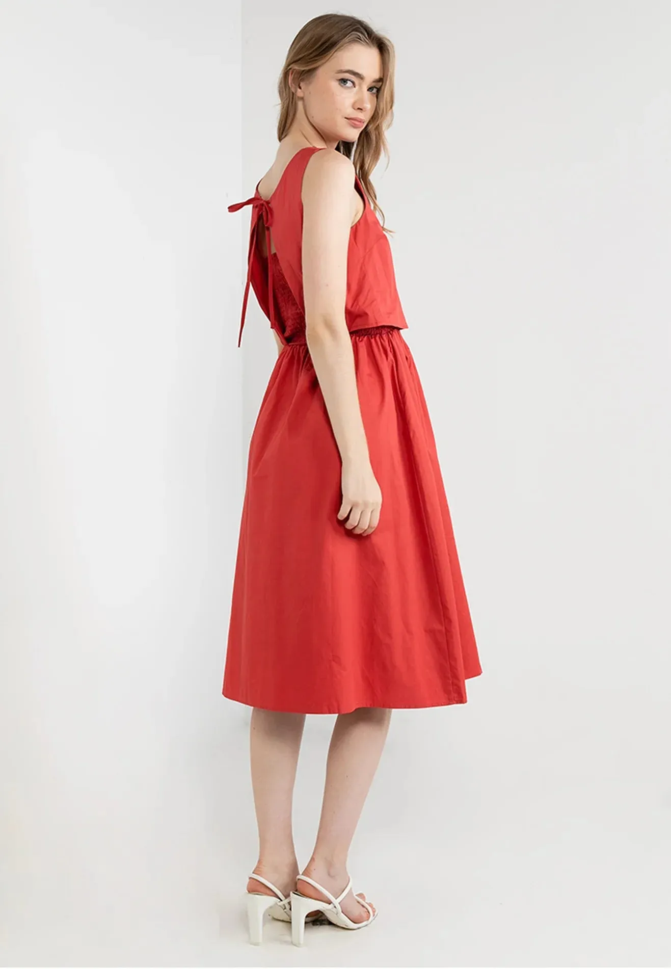 ELLE Apparel Round Neck Midi Dress With Tie Back