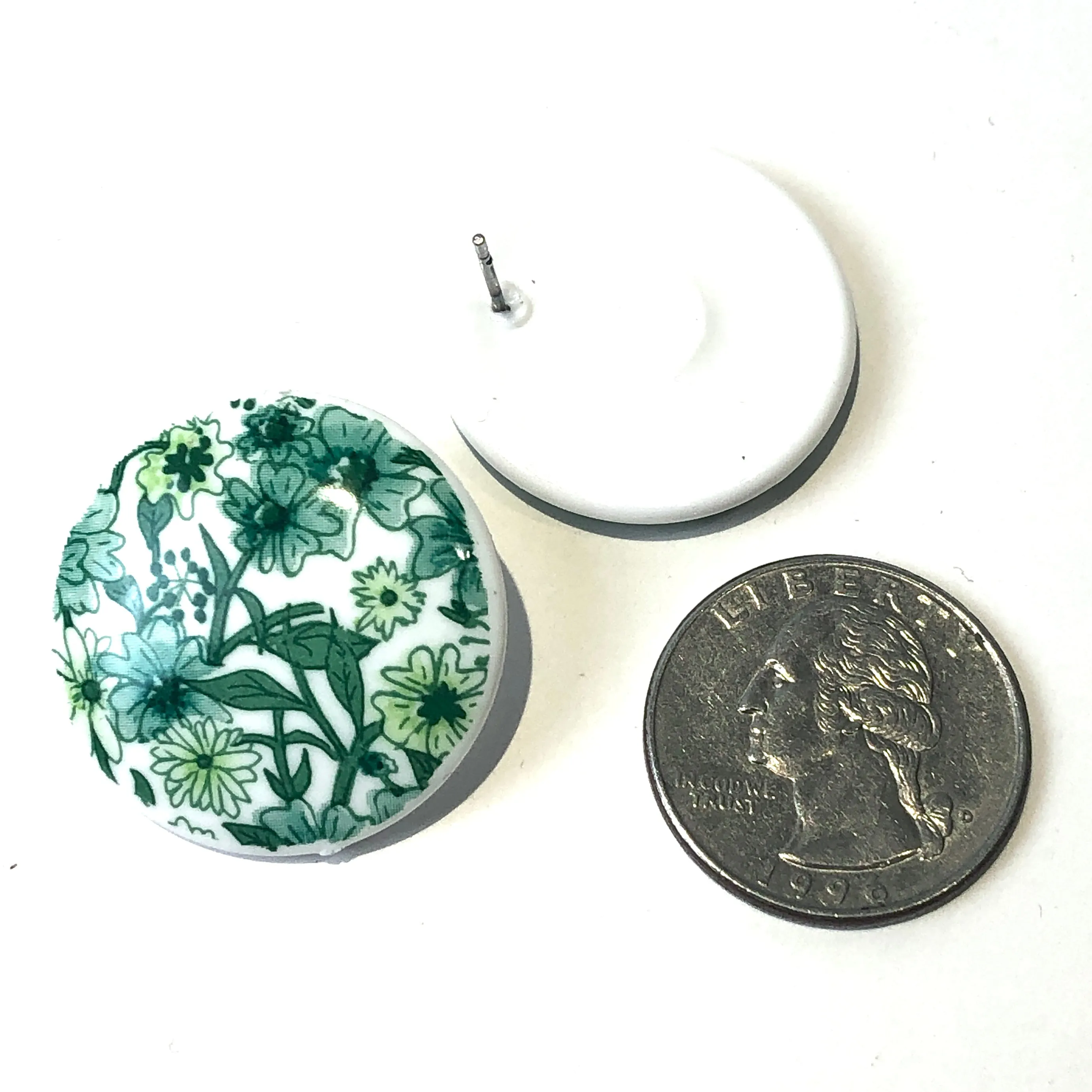 Green Floral Retro Button Stud Earrings