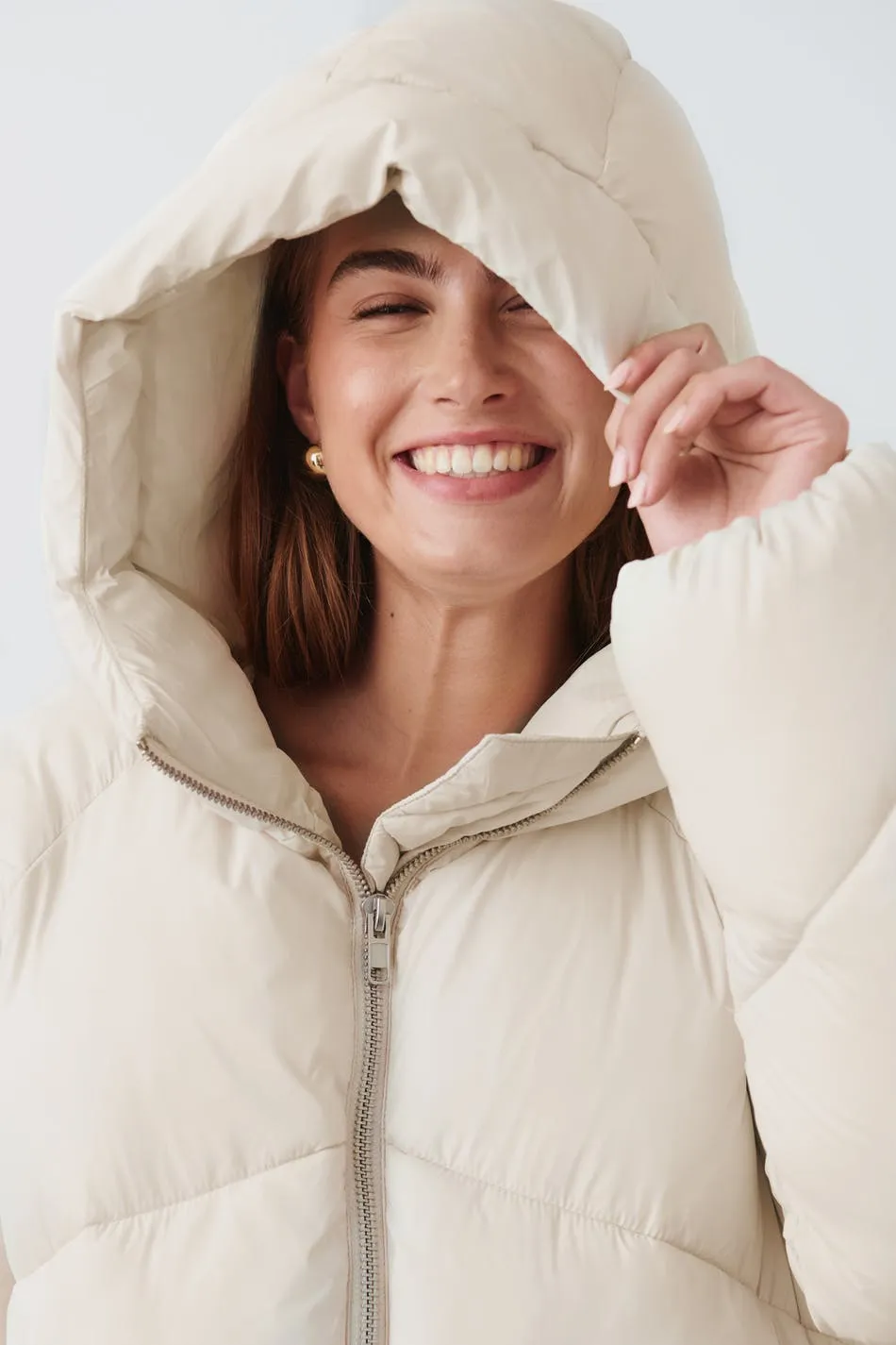 Hooded puffer coat