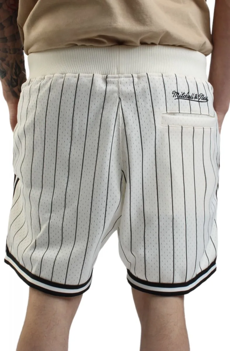 Mitchell & Ness  Branded M&N Pinstripe Game Day 2.0 Shorts