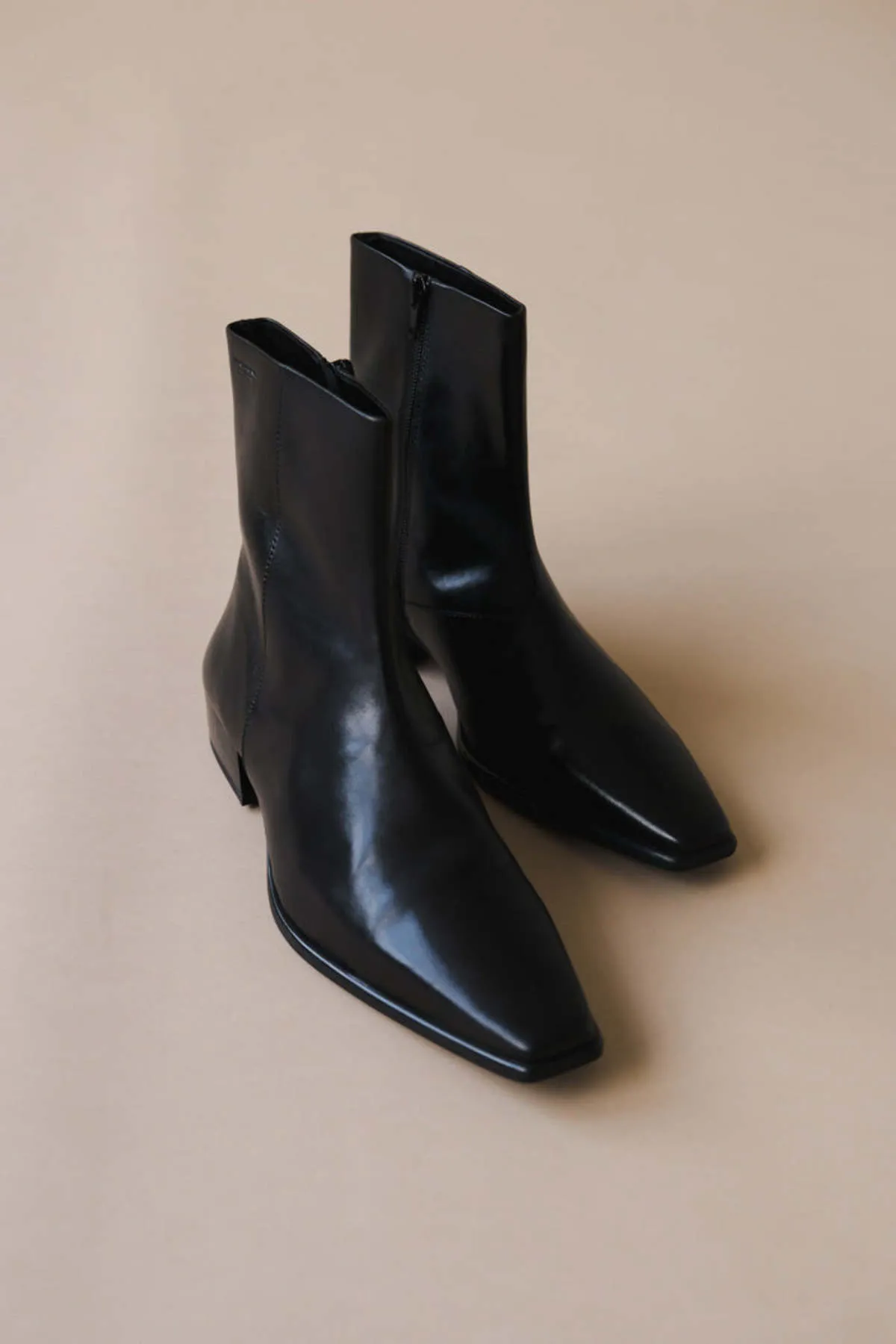 NELLA BOOTS - Black