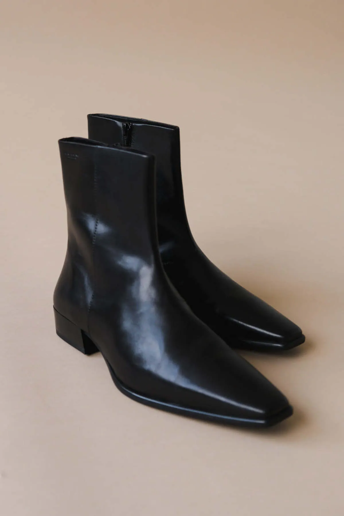 NELLA BOOTS - Black