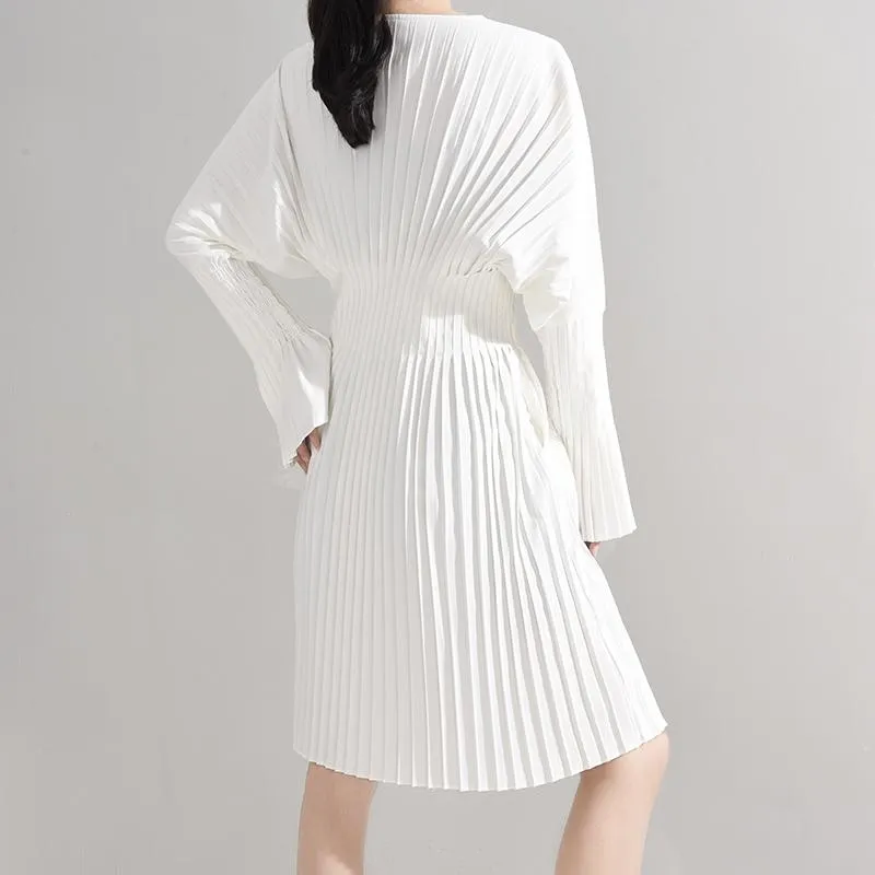 Sakiya Pleated Long Sleeve Shirt Dress - White