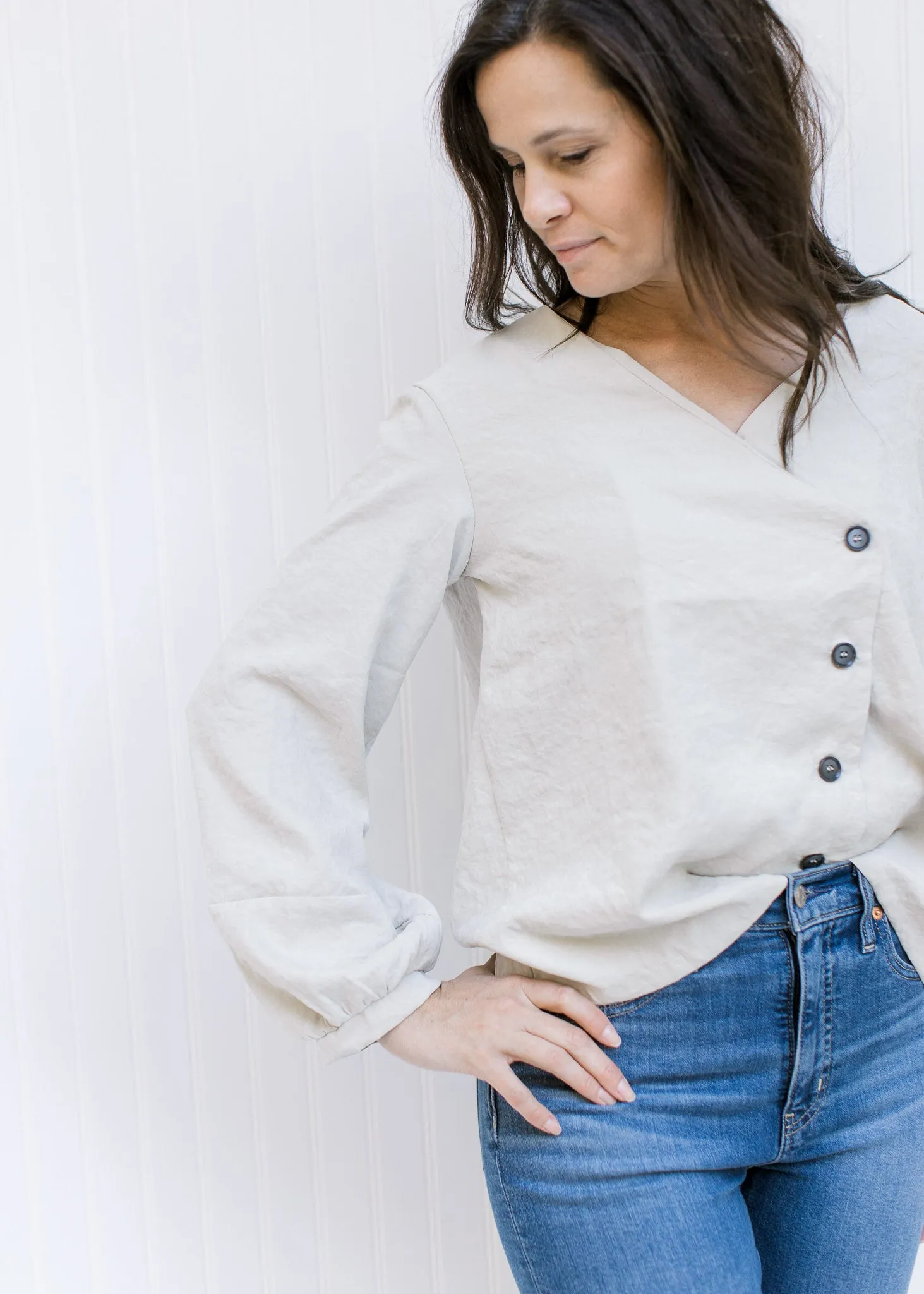 Sandy Side Button Top