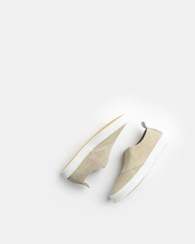 Slip On Sneaker in Chalk