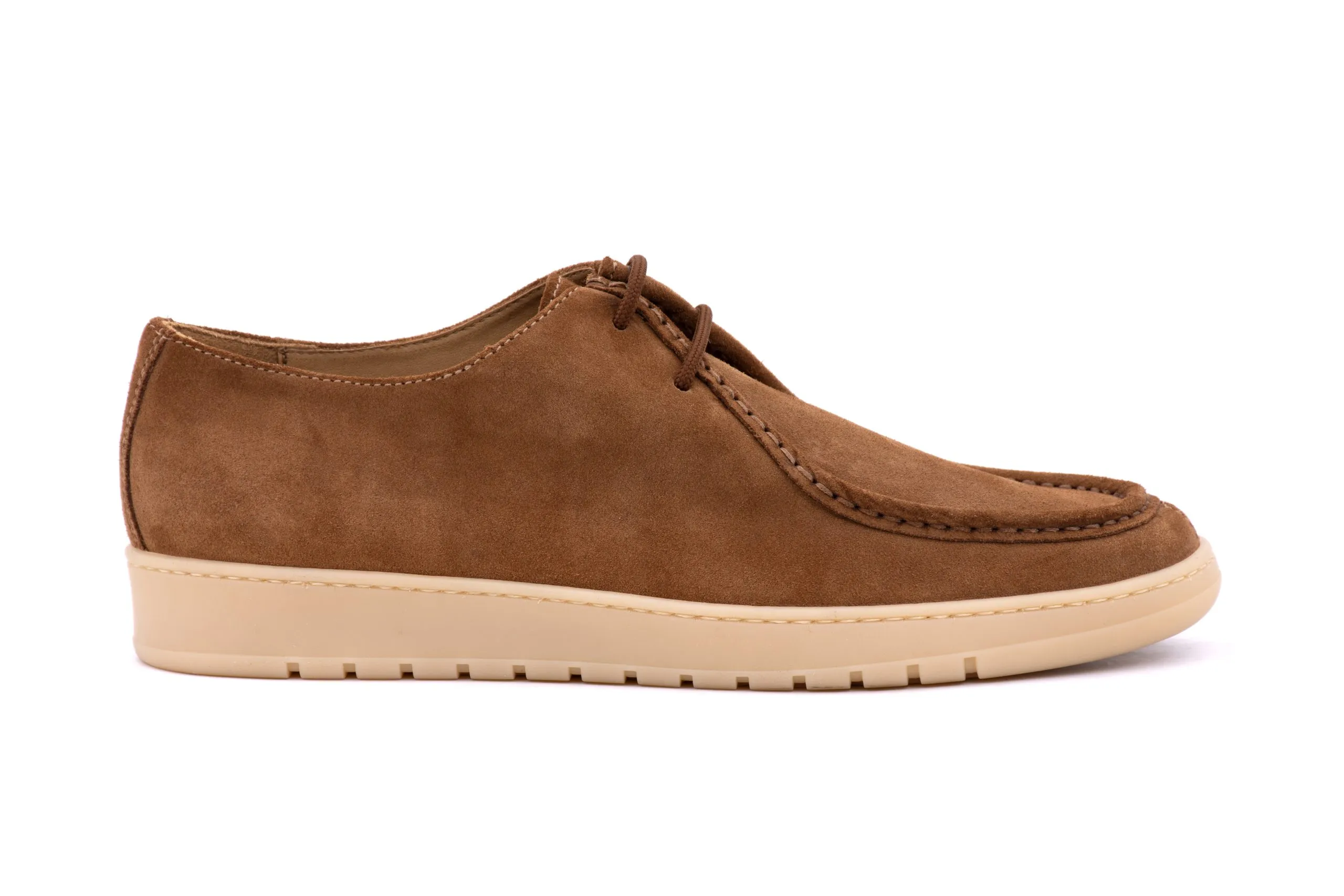 Suede engineer with rubber sole