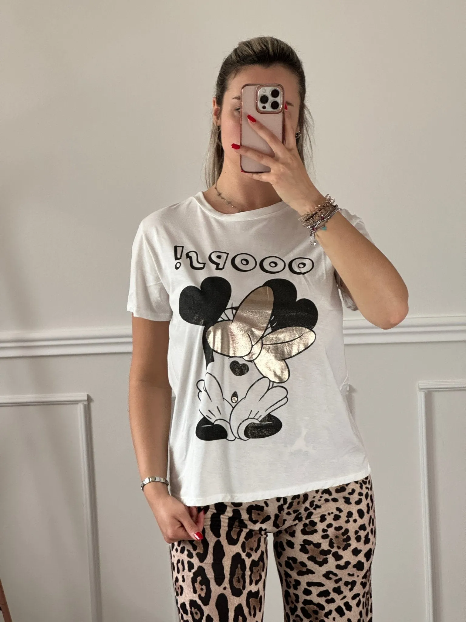 T-shirt bianca con stampa laminata Minnie