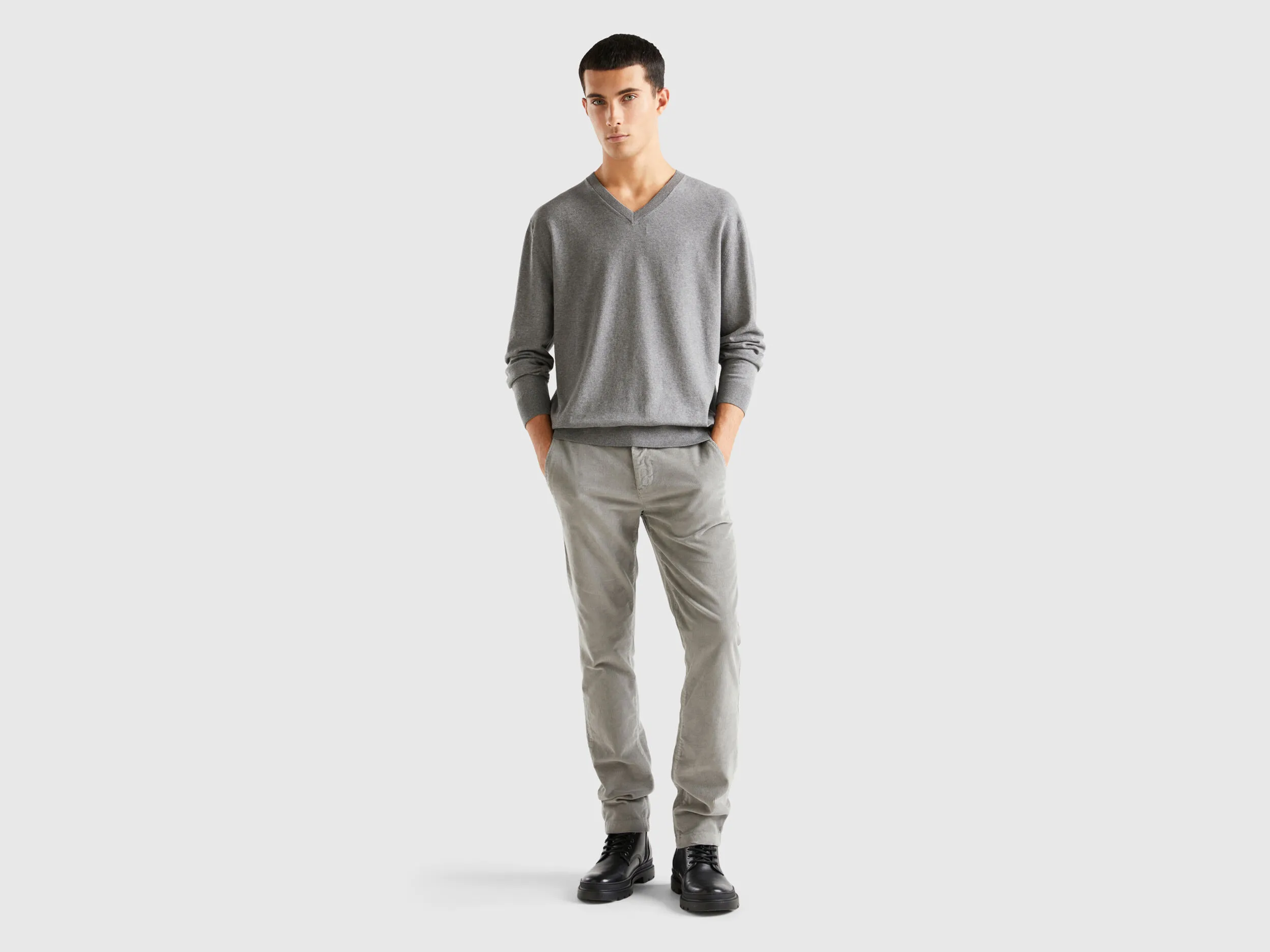 V-neck sweater in lightweight cotton blend - Dark Gray | Benetton