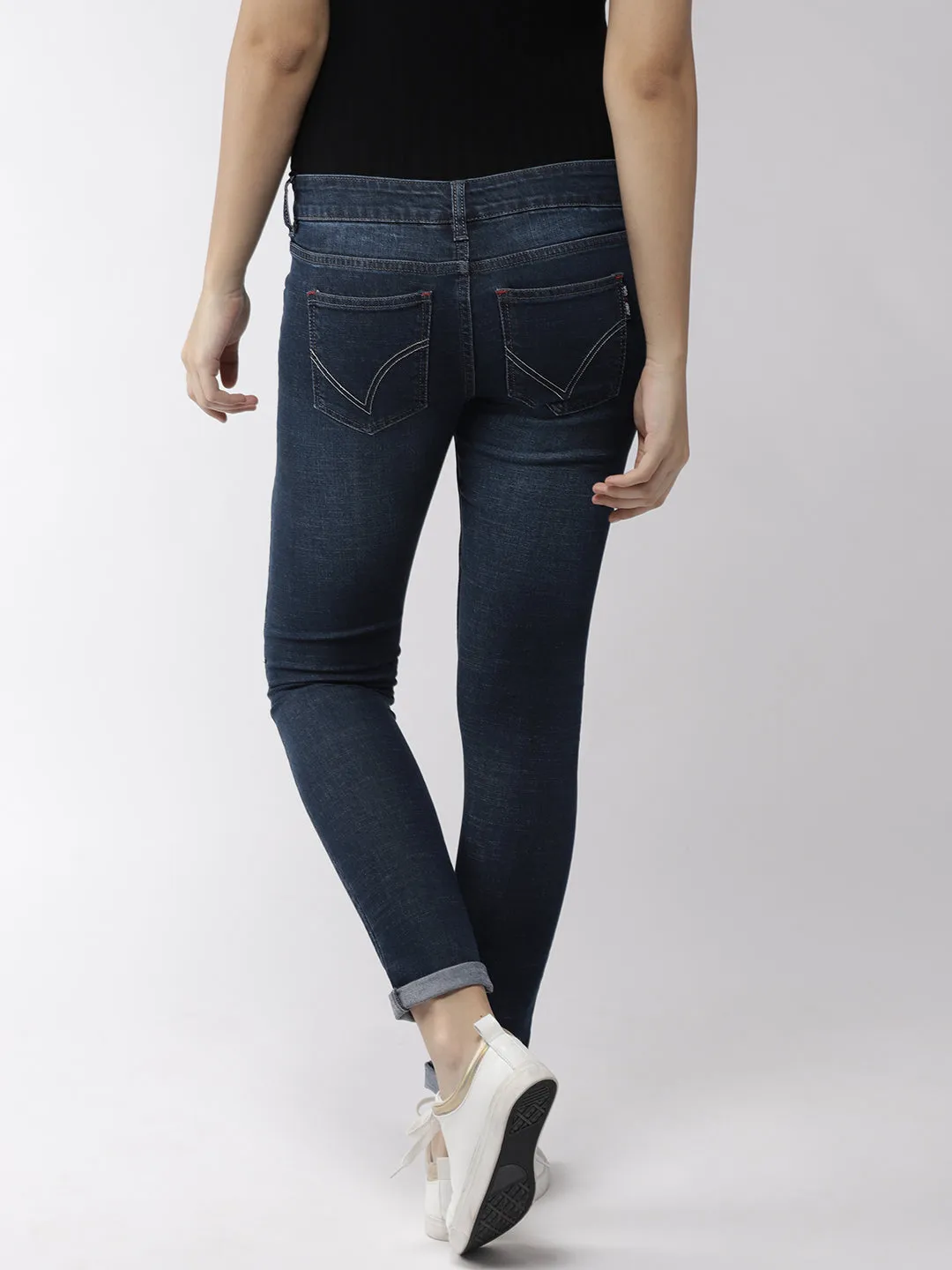 Women Blue Skinny Fit Mid-Rise Clean Look Jeans